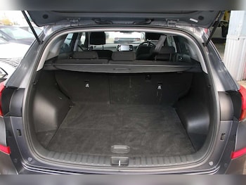 Used Hyundai TUCSON 2019 for sale - 76886297: Photo