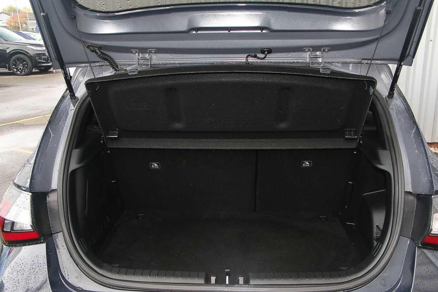 Used Hyundai i20 2022 for sale - 76743558: Photo 8