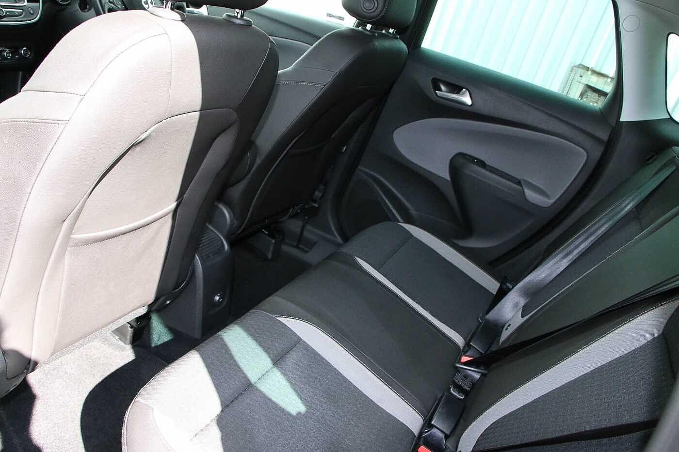 Used Vauxhall Crossland X 2017 for sale - 77633392: Photo 16