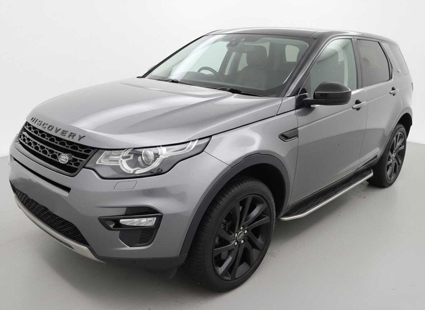 Used Land Rover Discovery Sport 2017 for sale - 76990893: Photo 2