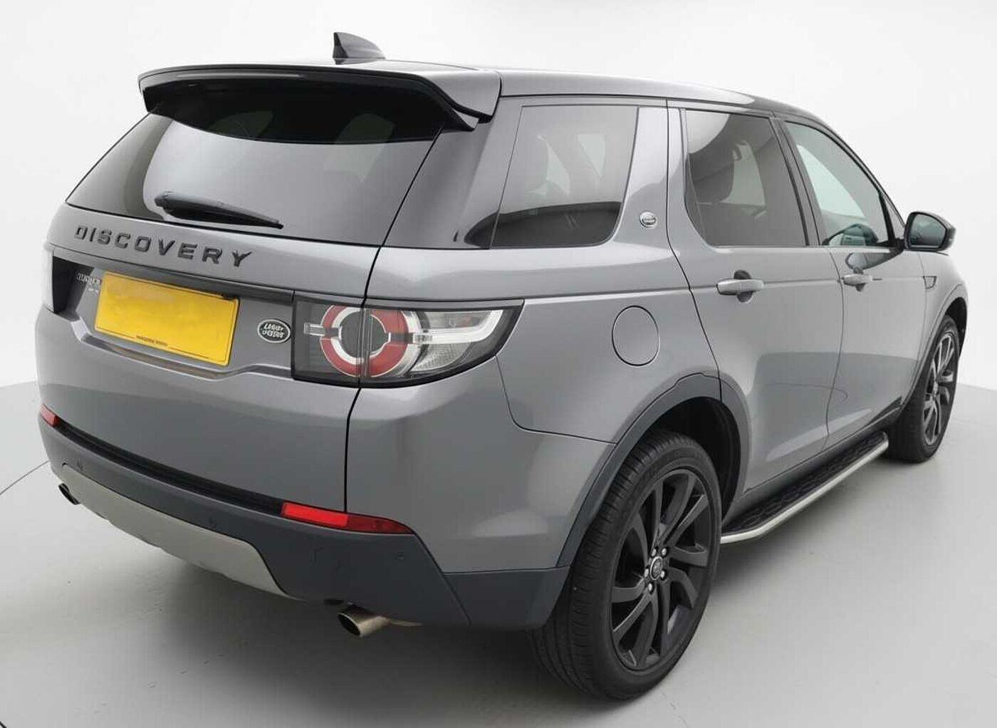 Used Land Rover Discovery Sport 2017 for sale - 76990893: Photo 3
