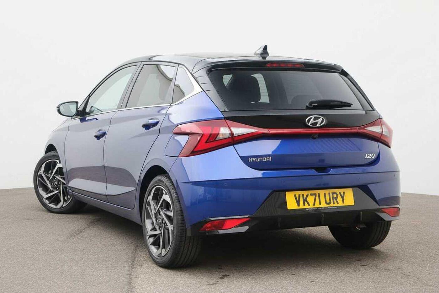 Used Hyundai i20 2021 for sale - 76607355: Photo 2