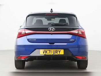 Used Hyundai i20 2021 for sale - 76607355: Photo