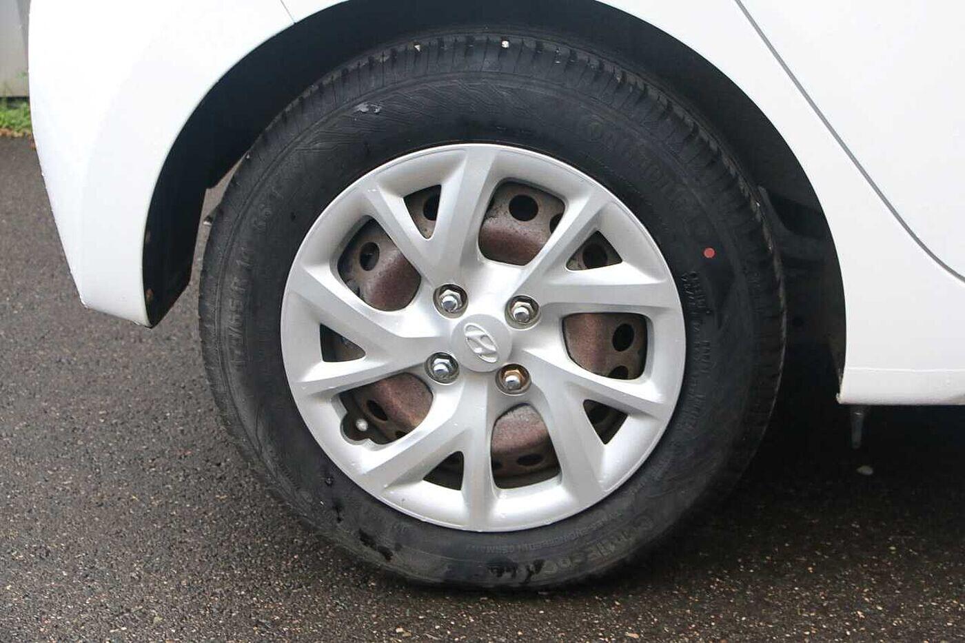 Used Hyundai i10 for sale - 76608542: Photo 4