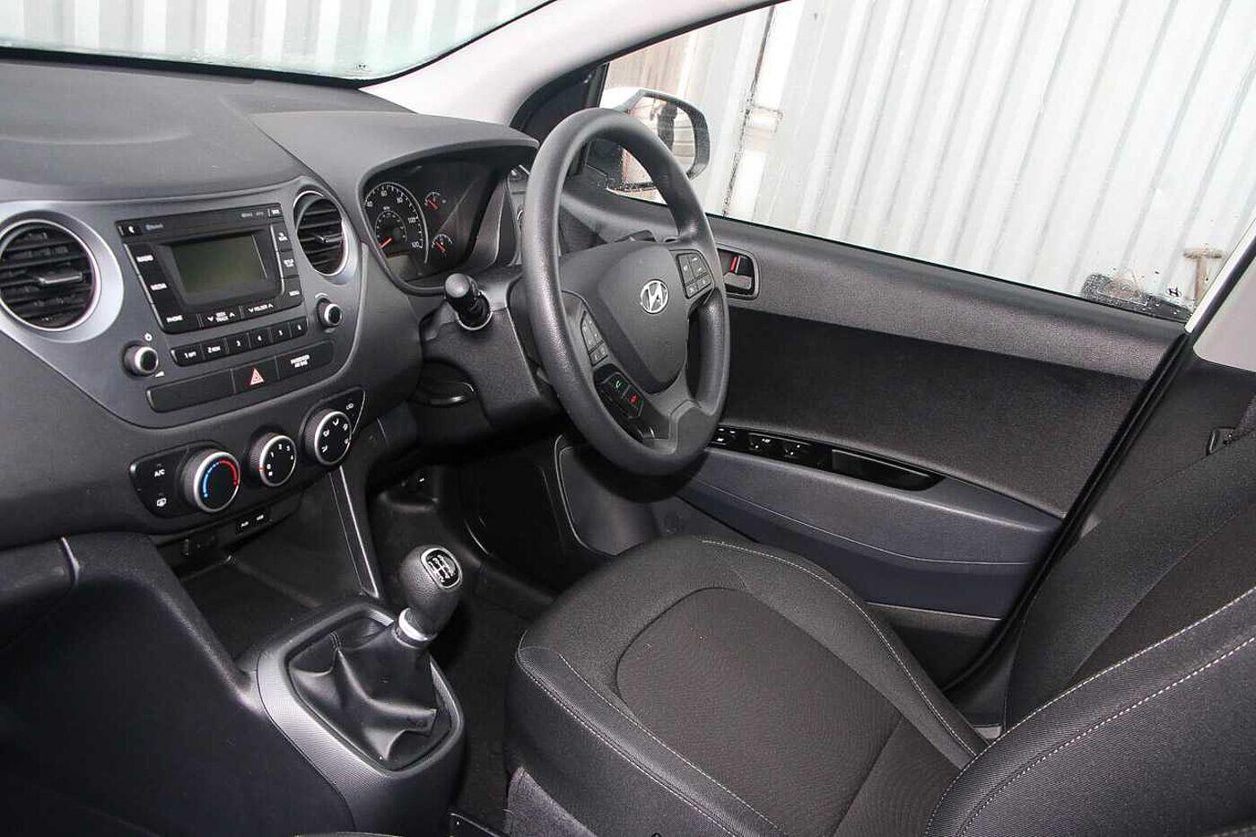 Used Hyundai i10 for sale - 76608542: Photo 7