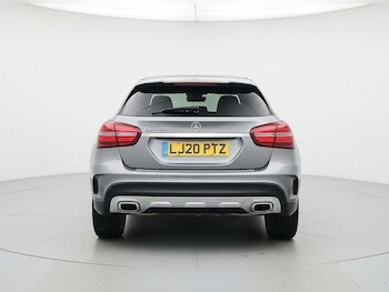 Used Mercedes-Benz GLA 2020 for sale - 77495796: Photo