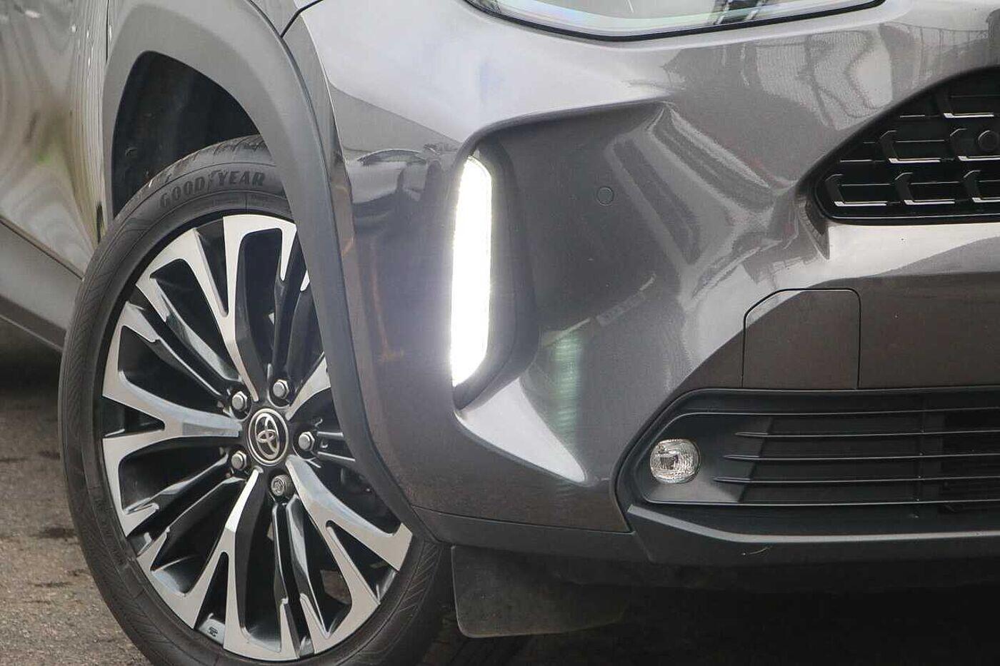 Used Toyota Yaris Cross 2023 for sale - 76608326: Photo 19