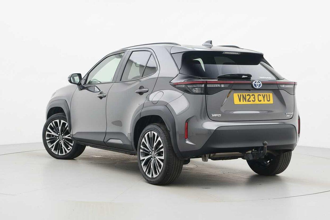 Used Toyota Yaris Cross 2023 for sale - 76608326: Photo 3