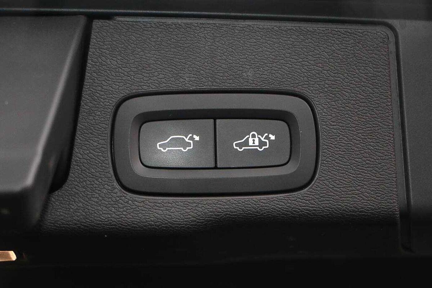 Used Volvo XC60 2022 for sale - 76742964: Photo 18