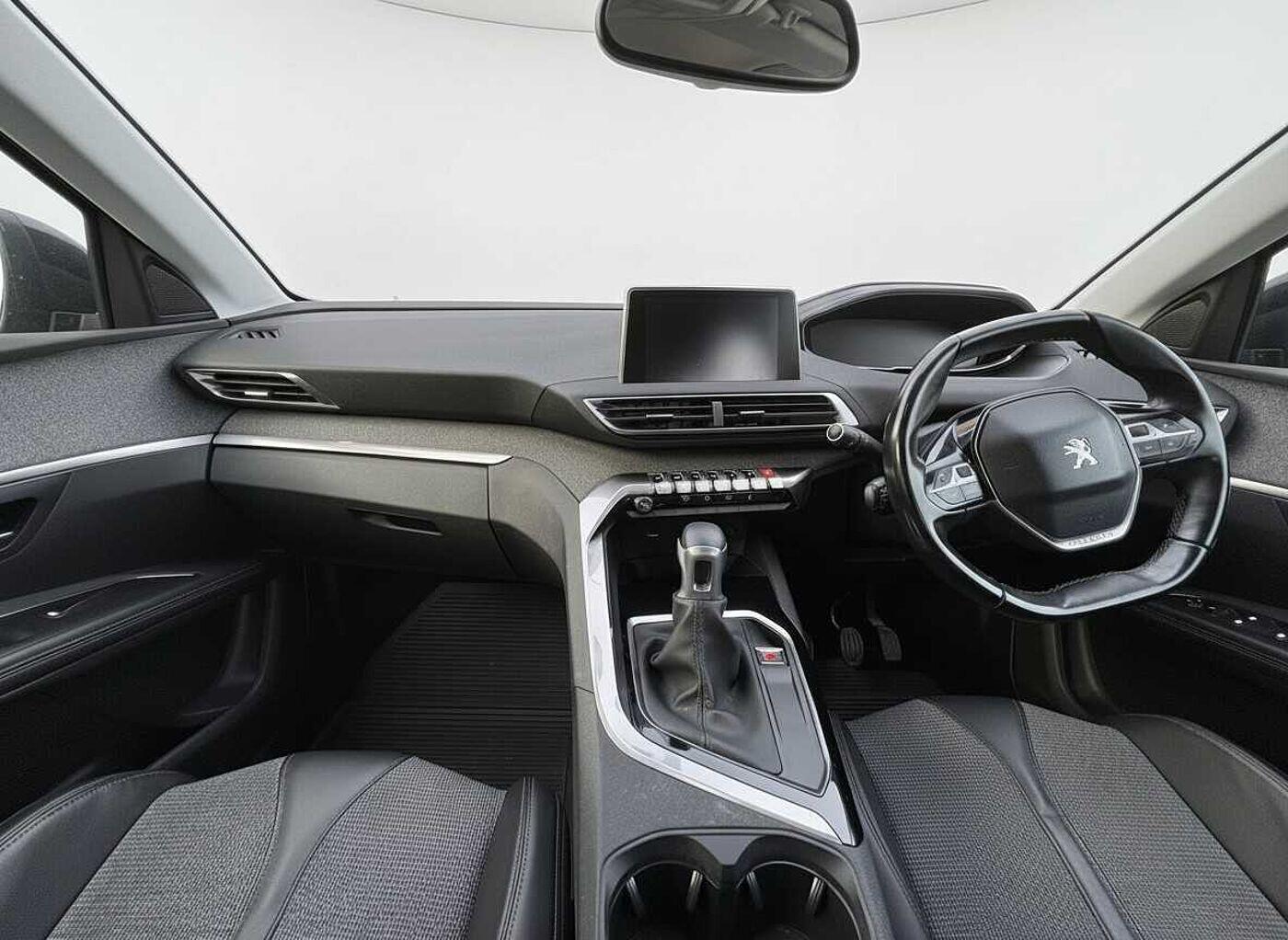 Used Peugeot 5008 2018 for sale - 76865408: Photo 5