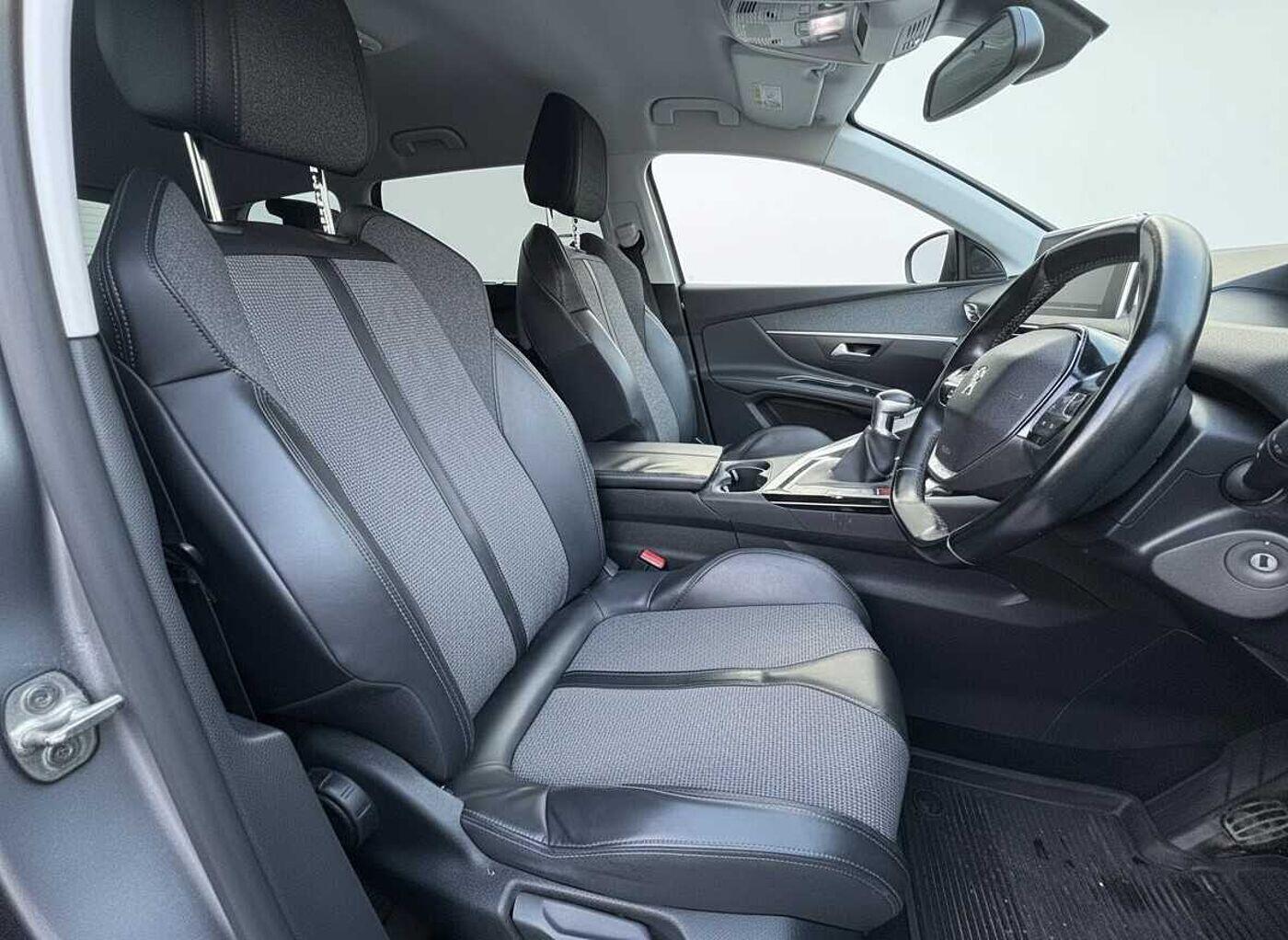 Used Peugeot 5008 2018 for sale - 76865408: Photo 7