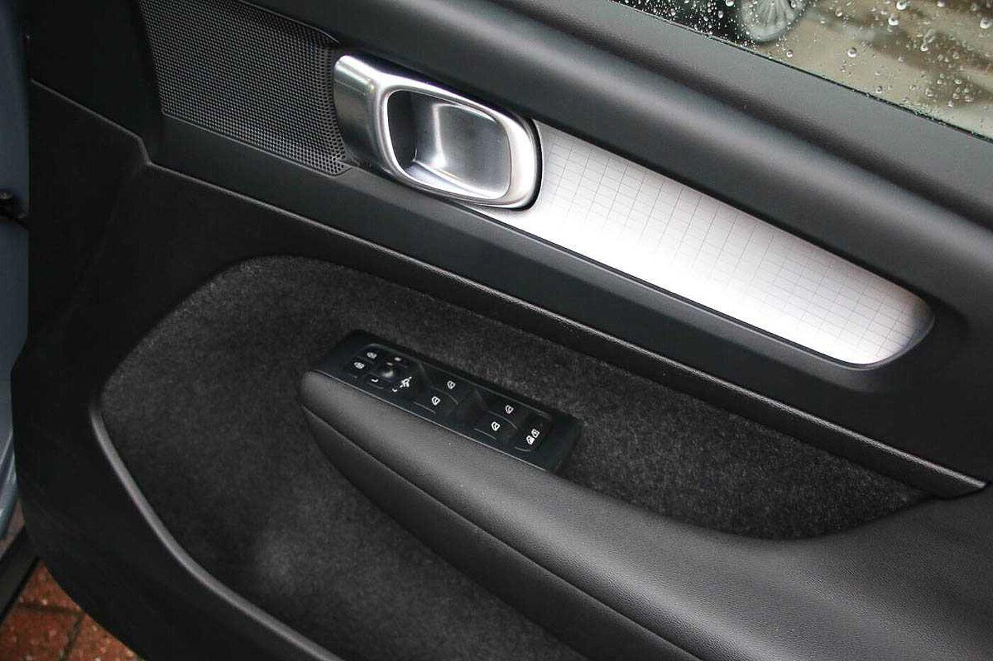 Used Volvo XC40 2022 for sale - 76742870: Photo 13