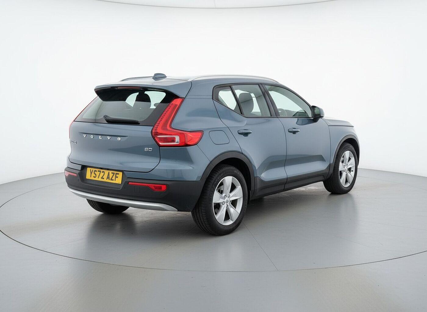 Used Volvo XC40 2022 for sale - 76742870: Photo 2