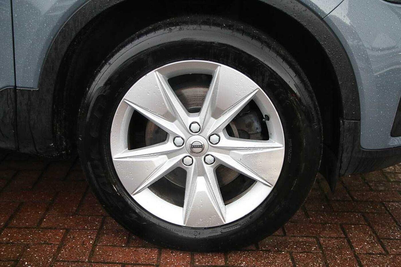 Used Volvo XC40 2022 for sale - 76742870: Photo 7