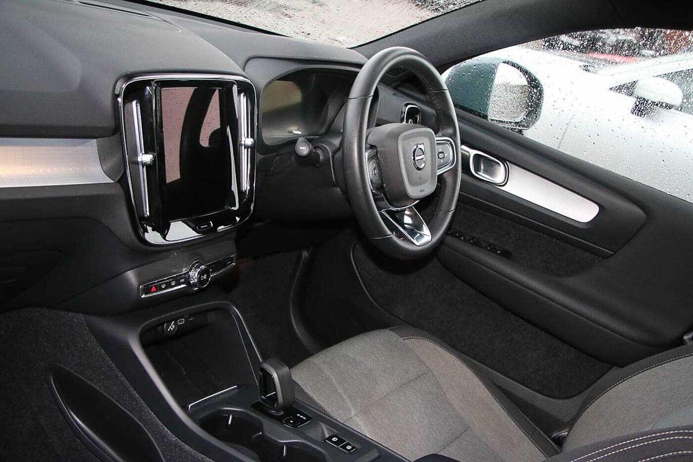 Used Volvo XC40 2022 for sale - 76742870: Photo 8