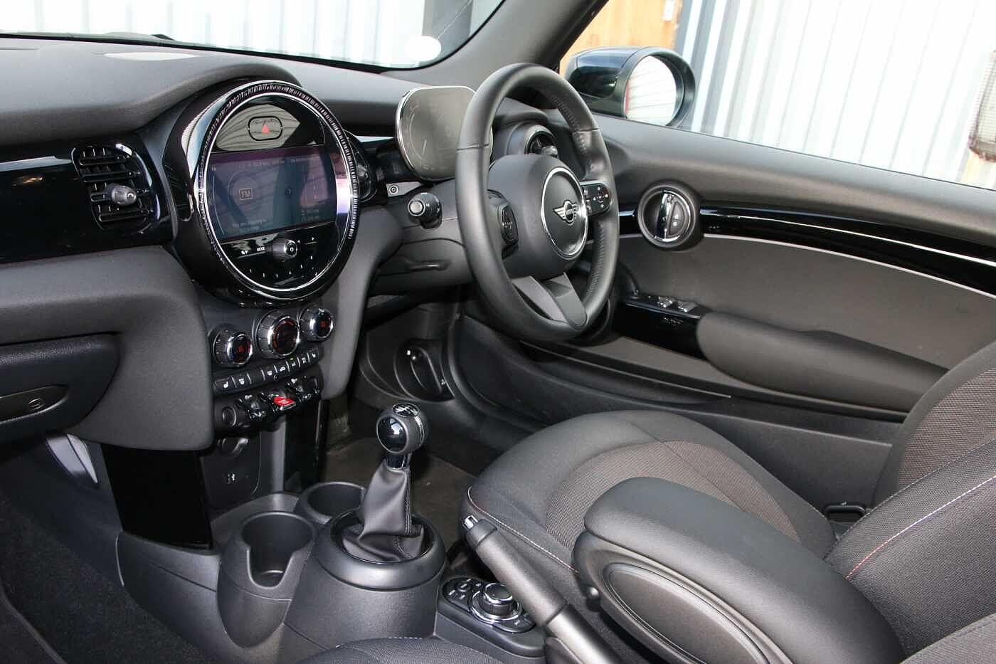 Used MINI Convertible 2022 for sale - 76606948: Photo 11