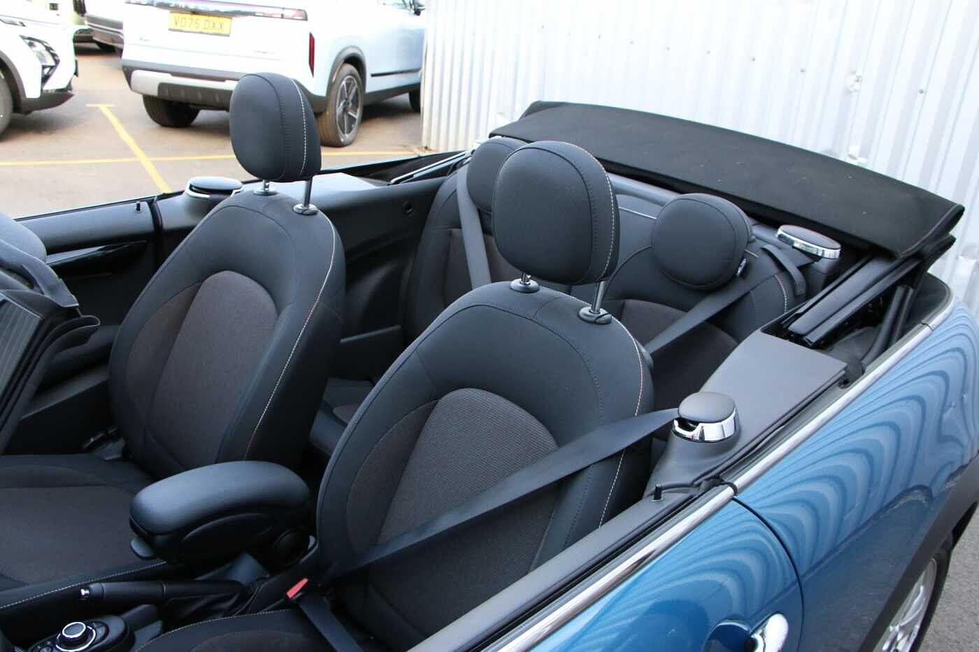 Used MINI Convertible 2022 for sale - 76606948: Photo 15