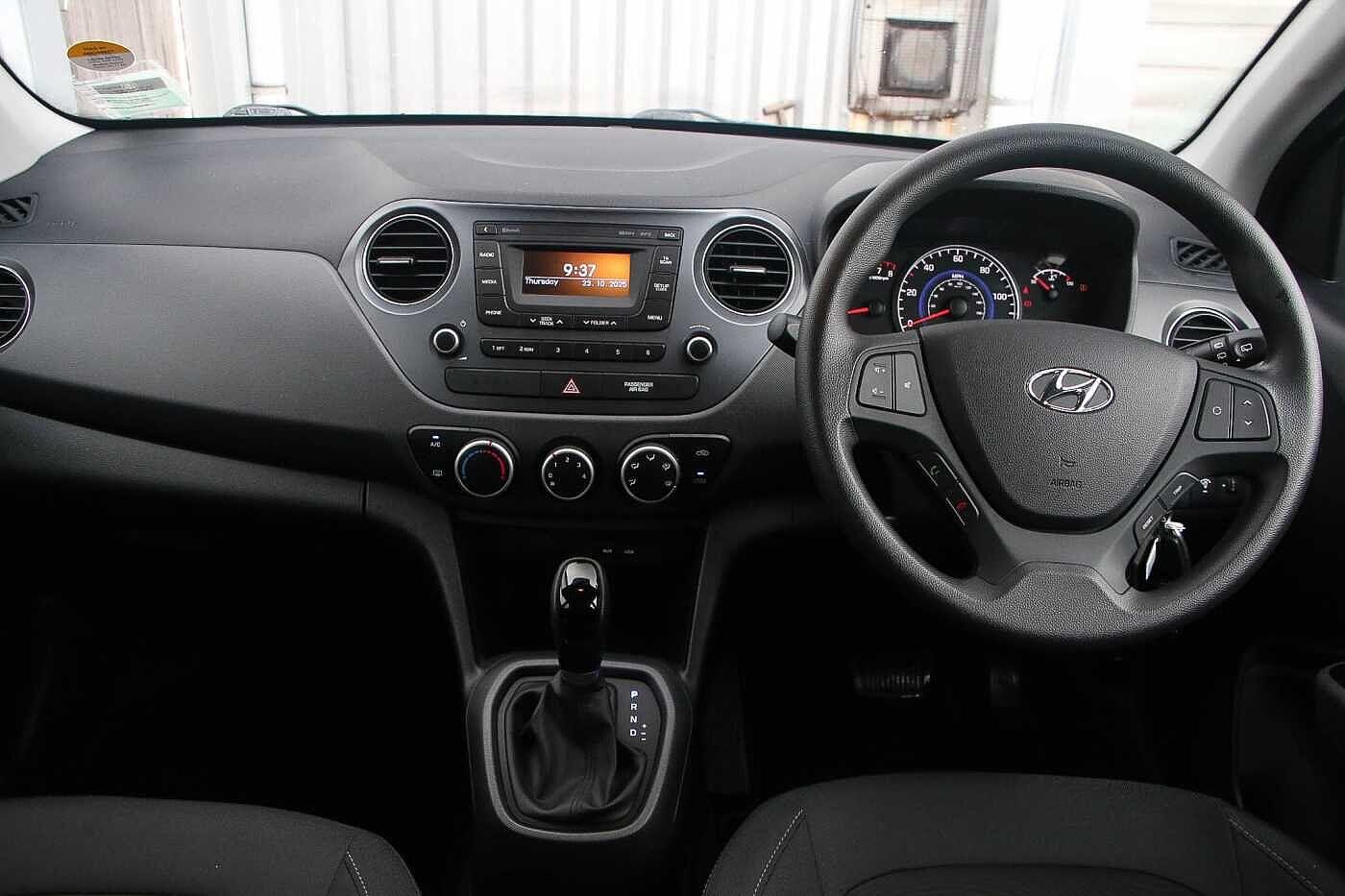 Used Hyundai i10 for sale - 76608475: Photo 10