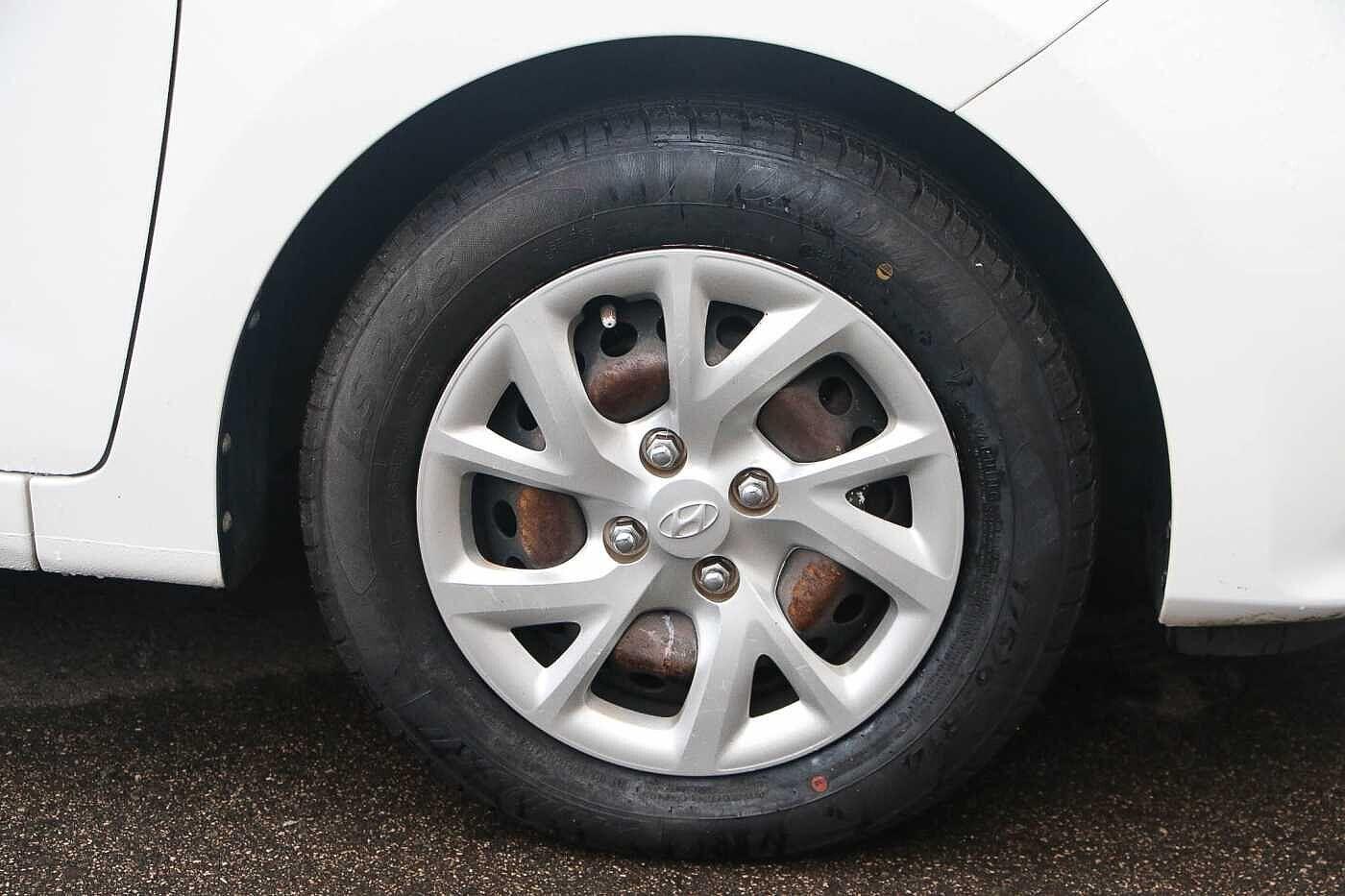 Used Hyundai i10 for sale - 76608475: Photo 6