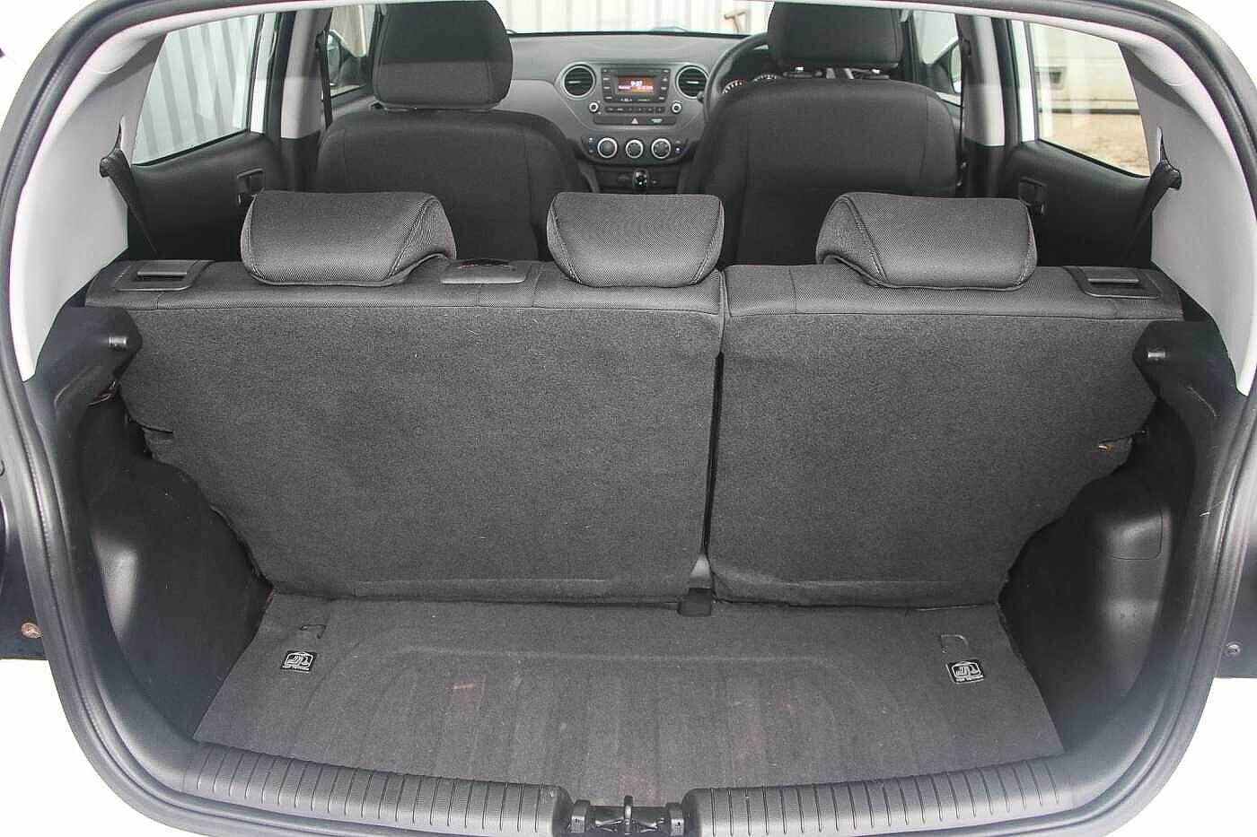 Used Hyundai i10 for sale - 76608475: Photo 8