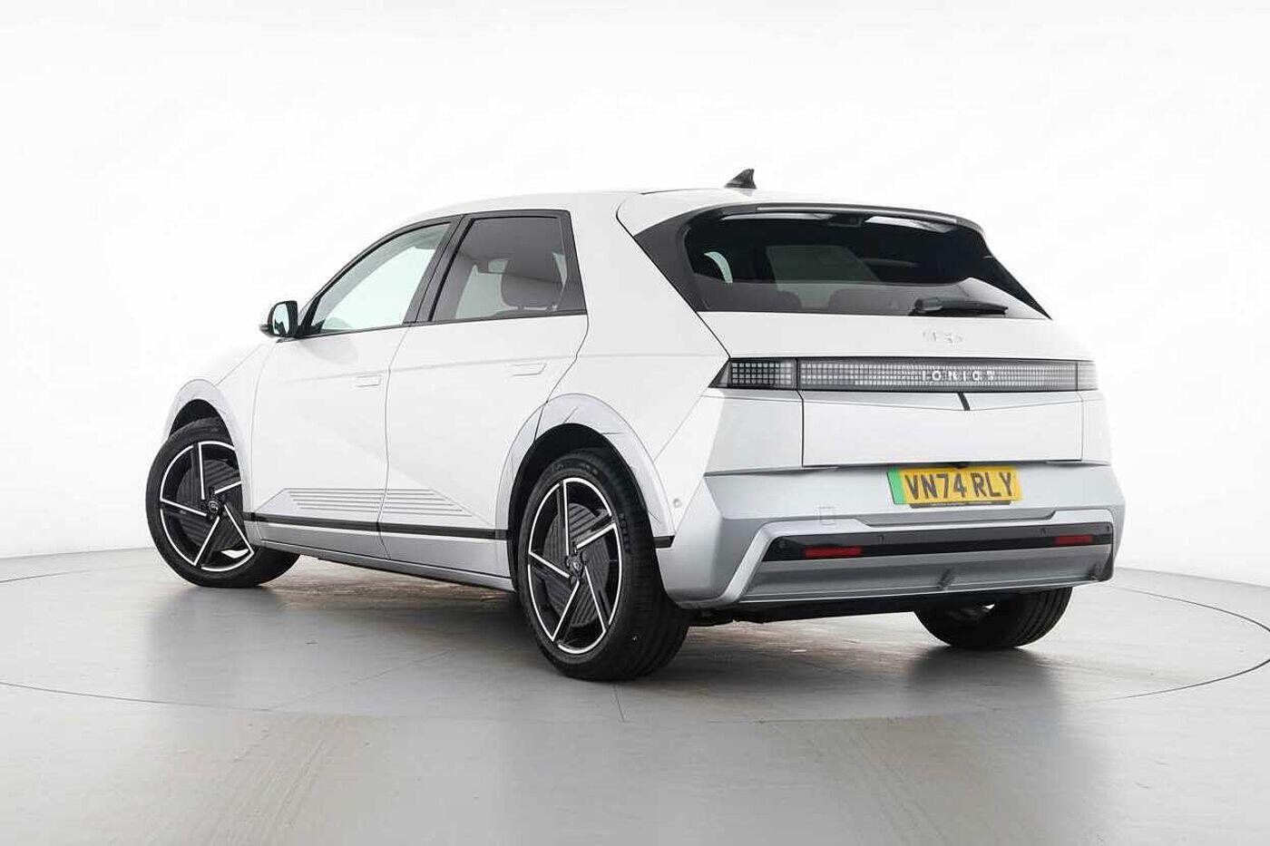 Used Hyundai IONIQ 5 2024 for sale - 76714382: Photo 2