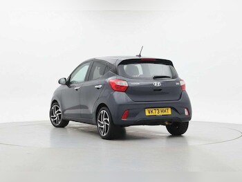 Used Hyundai i10 2023 for sale - 76607938: Photo