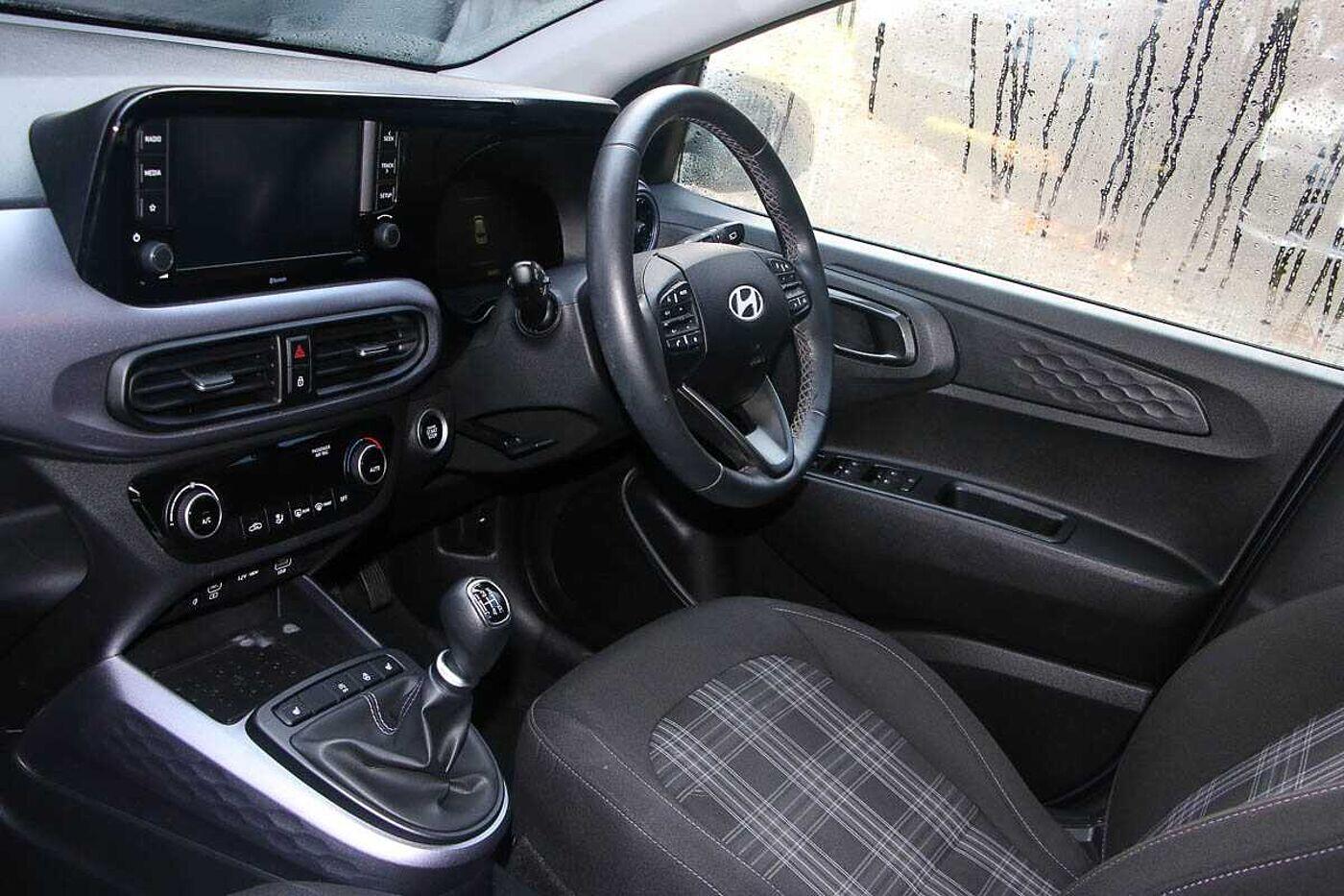 Used Hyundai i10 2023 for sale - 76607938: Photo 5