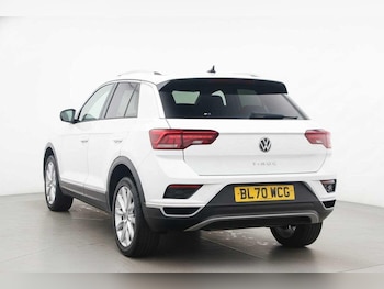 Used Volkswagen T-Roc 2020 for sale - 76607591: Photo