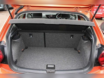 Used Volkswagen Polo 2019 for sale - 77633793: Photo