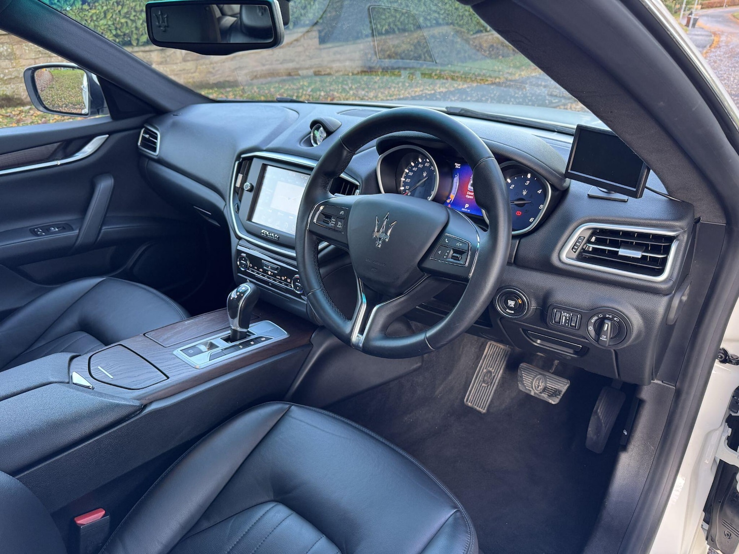 Used Maserati Ghibli 2015 for sale - 76585202: Photo 4