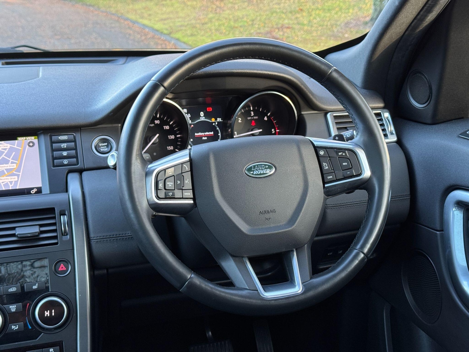 Used Land Rover Discovery Sport 2019 for sale - 77230548: Photo 52