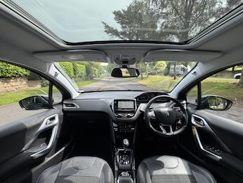 Used Peugeot 2008 2019 for sale - 78933683: Photo