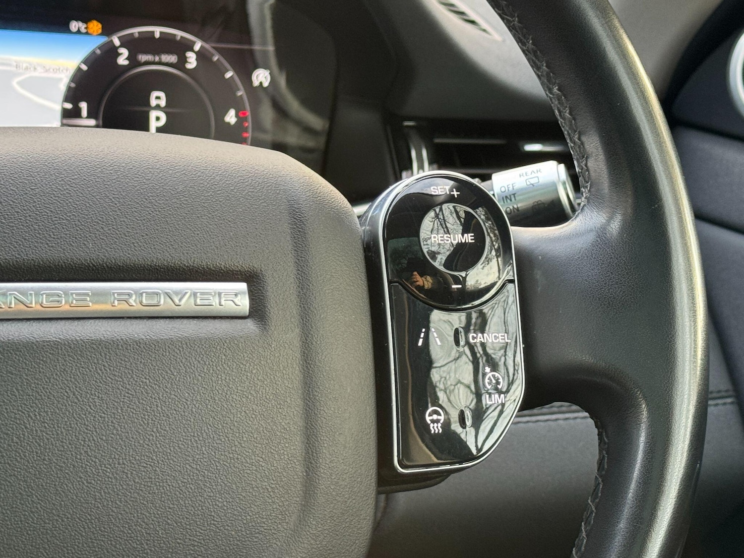 Used Land Rover Range Rover Evoque 2019 for sale - 77131954: Photo 57