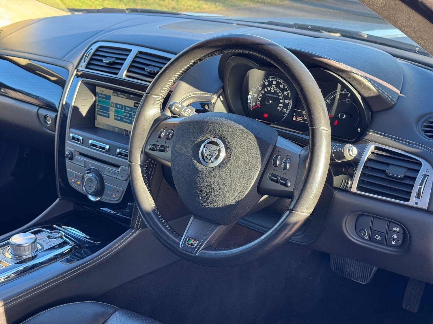 Used Jaguar XK 2011 for sale - 77109440: Photo 43