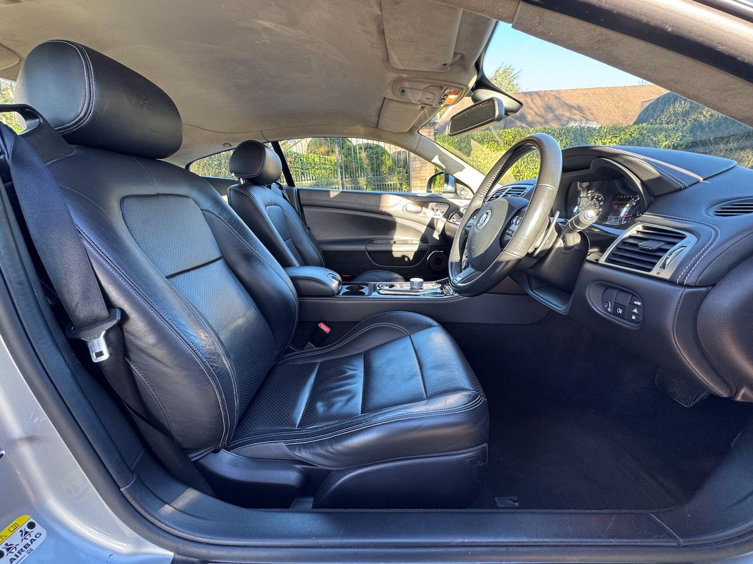 Used Jaguar XK 2011 for sale - 77109440: Photo 62