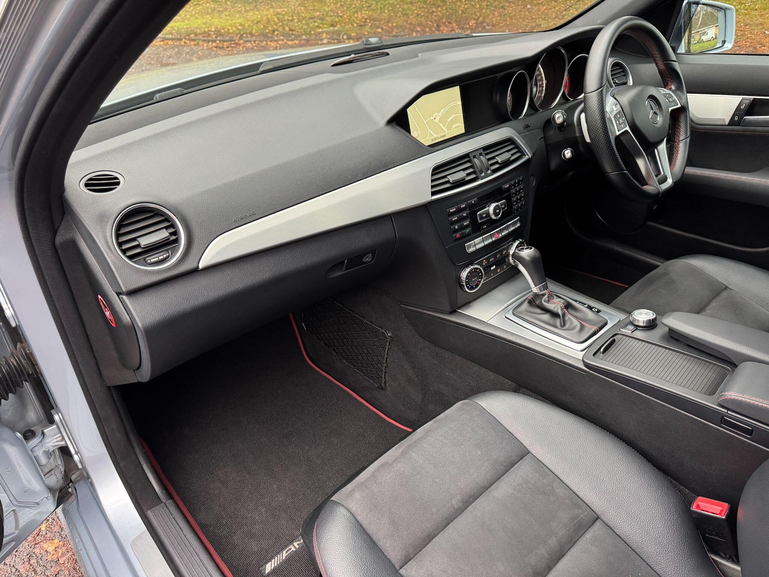 Used Mercedes-Benz C Class 2013 for sale - 76887061: Photo 52