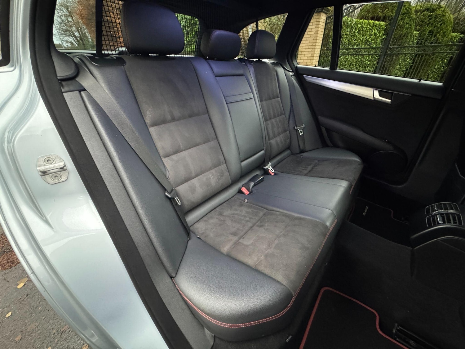 Used Mercedes-Benz C Class 2013 for sale - 76887061: Photo 70