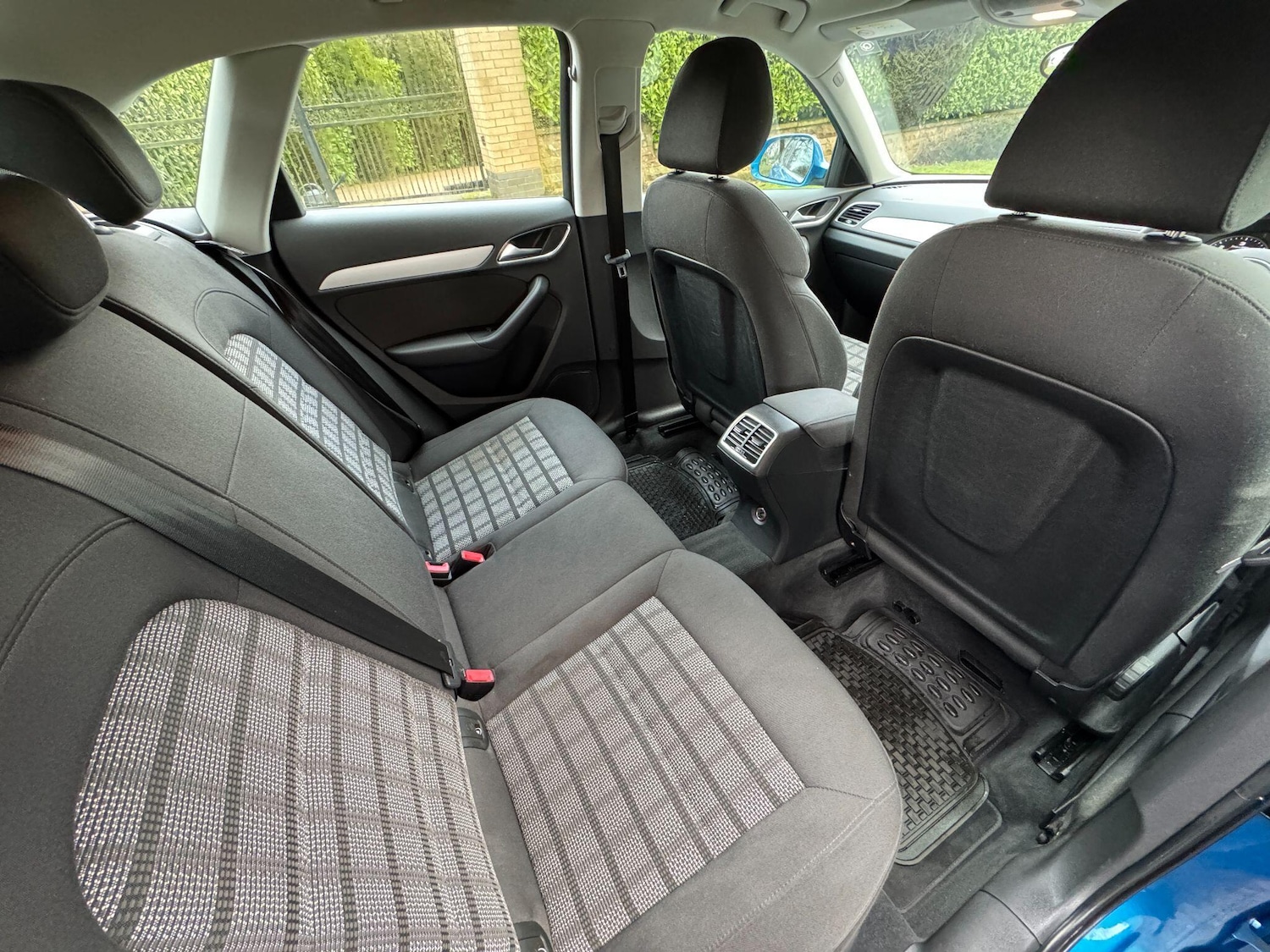 Used Audi Q3 2015 for sale - 77439933: Photo 12