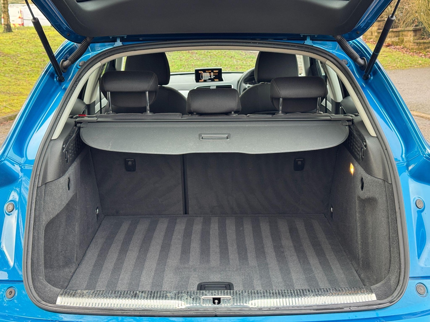 Used Audi Q3 2015 for sale - 77439933: Photo 18