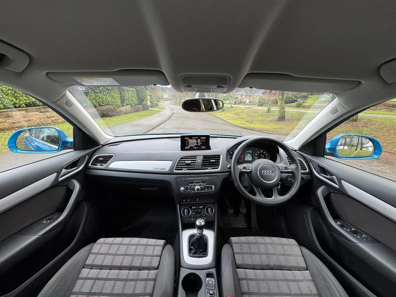 Used Audi Q3 2015 for sale - 77439933: Photo 23