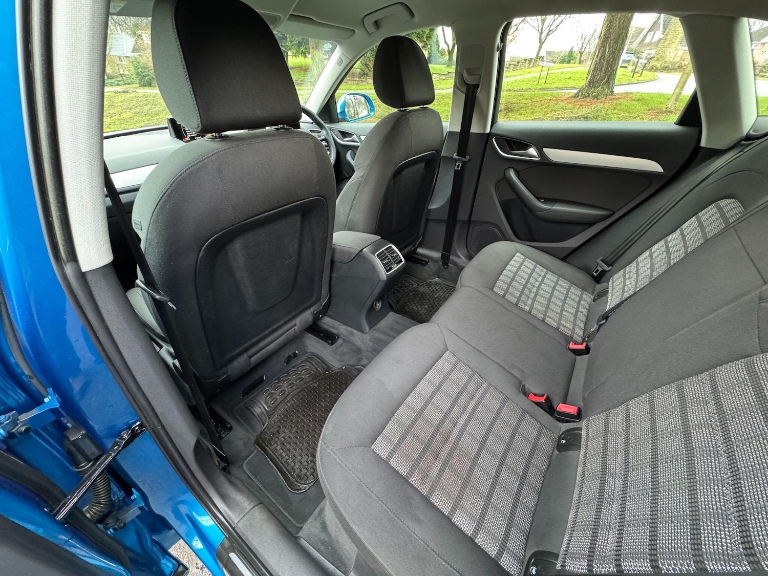 Used Audi Q3 2015 for sale - 77439933: Photo 77