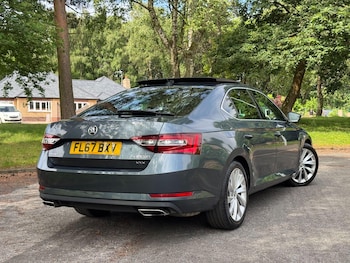 Used Skoda Superb 2018 for sale - 78982107: Photo