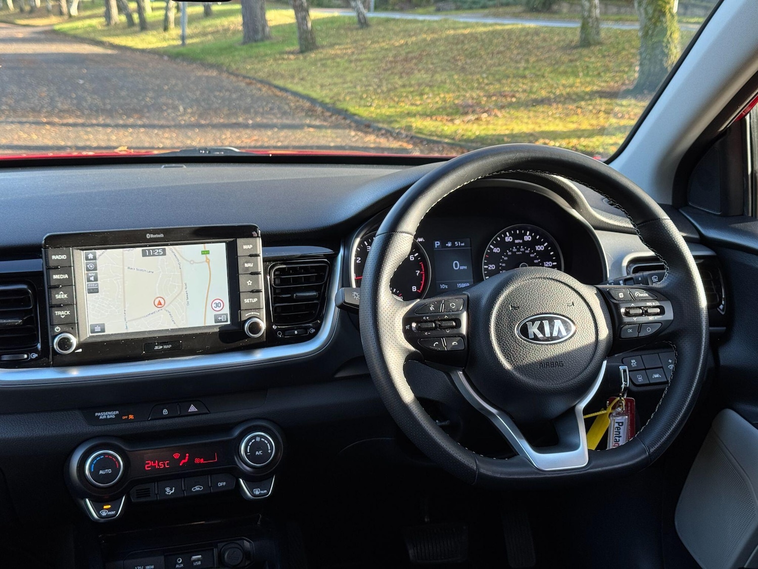 Used Kia Stonic 2019 for sale - 76759681: Photo 23