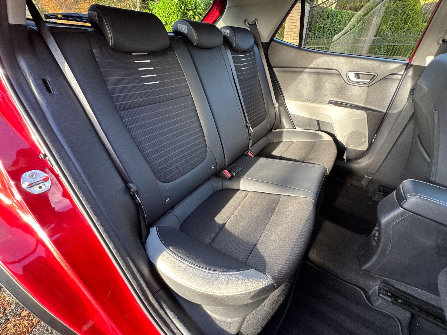 Used Kia Stonic 2019 for sale - 76759681: Photo 54