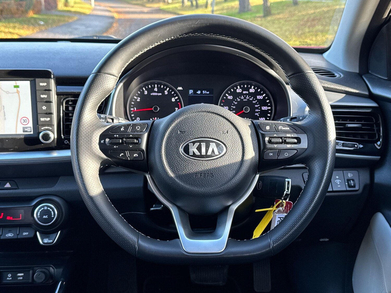 Used Kia Stonic 2019 for sale - 76759681: Photo 69