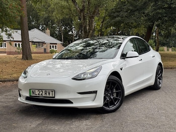 Used Tesla Model 3 2022 for sale - 79453018: Photo