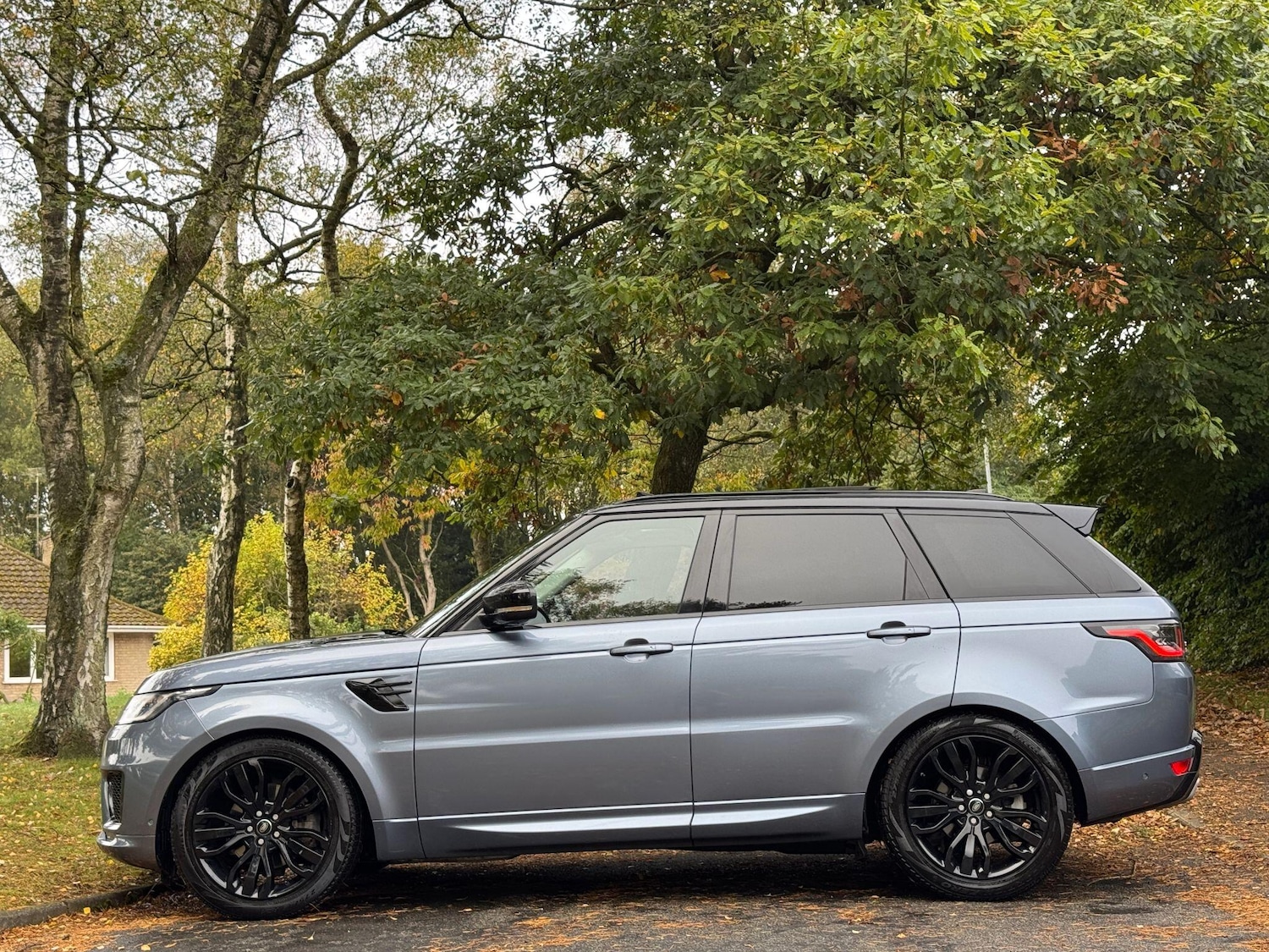 Used Land Rover Range Rover Sport 2018 for sale - 76409441: Photo 3