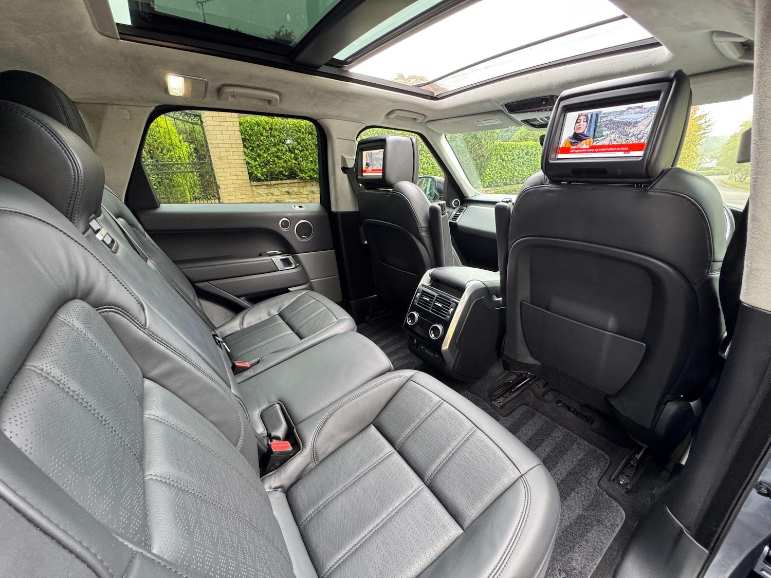 Used Land Rover Range Rover Sport 2018 for sale - 76409441: Photo 33