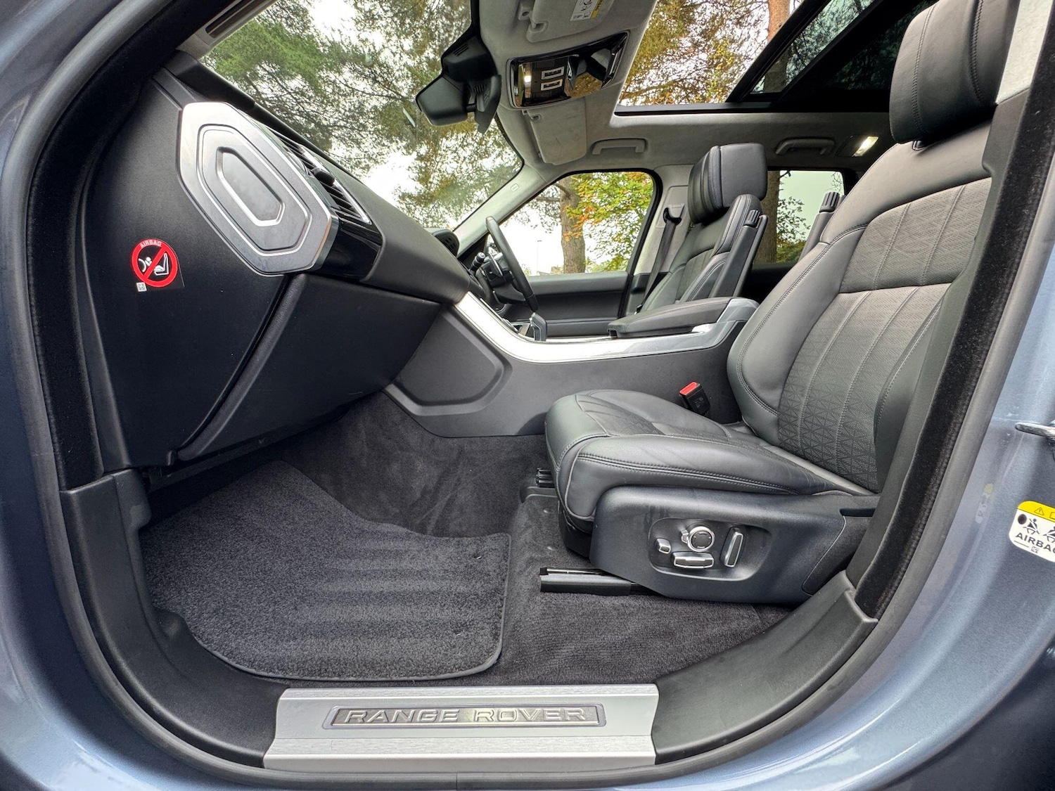 Used Land Rover Range Rover Sport 2018 for sale - 76409441: Photo 70