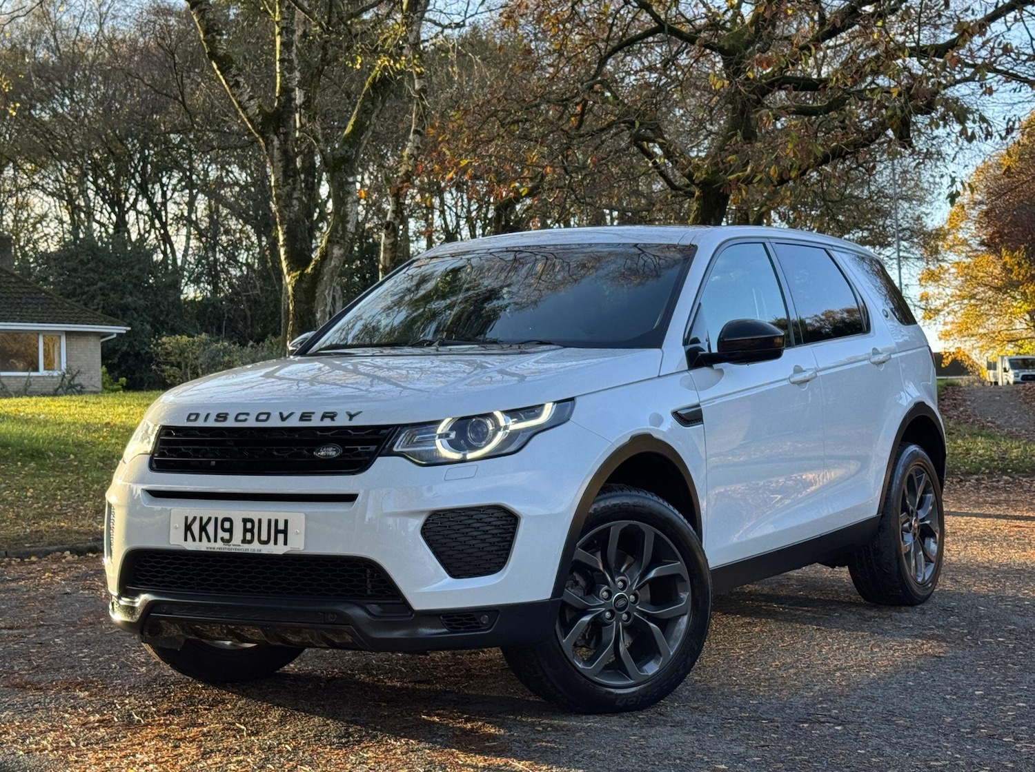Used Land Rover Discovery Sport 2019 for sale - 76645726: Photo 1